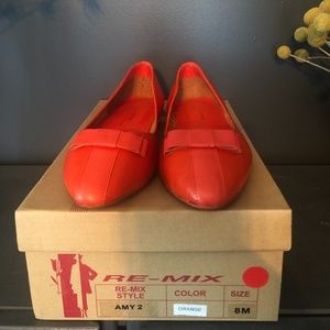 Brand new Re-Mix Vintage Shoes Amy flats in orange